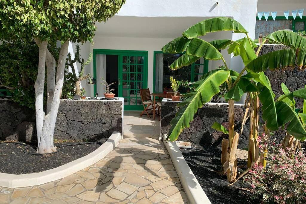 Apartamento Bastian Casas Verdes Costa Teguise Exterior photo